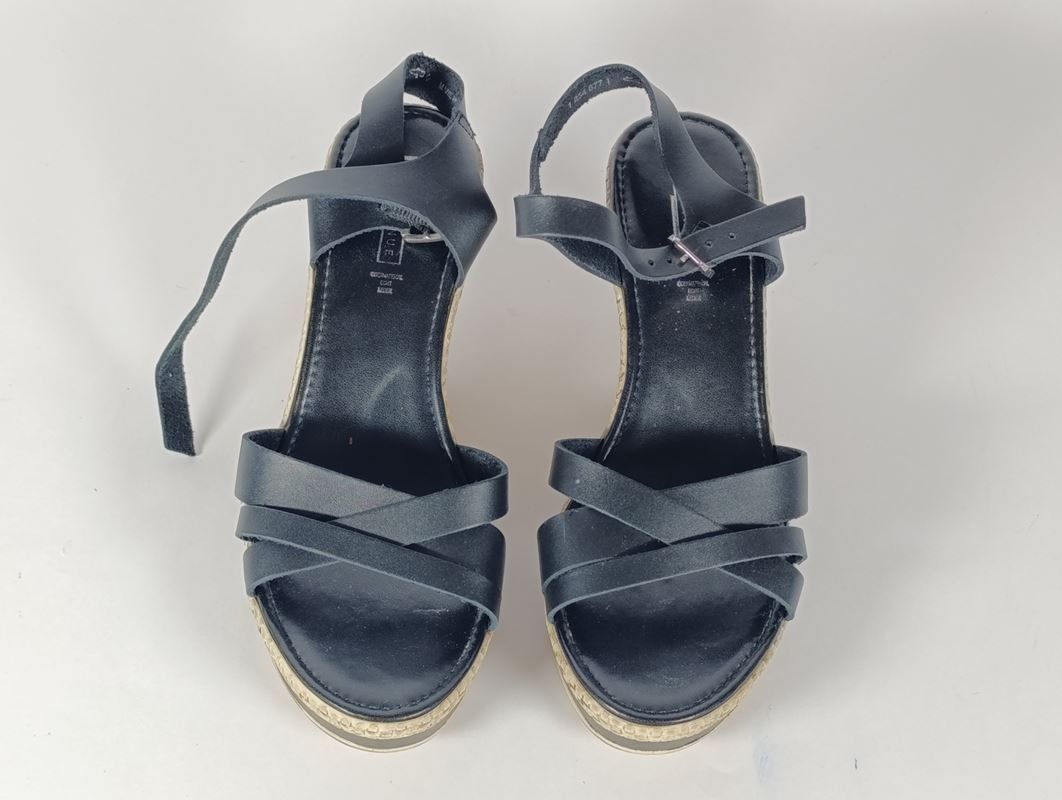 Damenschuhe: 5TH AVENUE Sandales noires taille 39 – Gebraucht aus Thielle von Plusvalue_Neuchatel 1