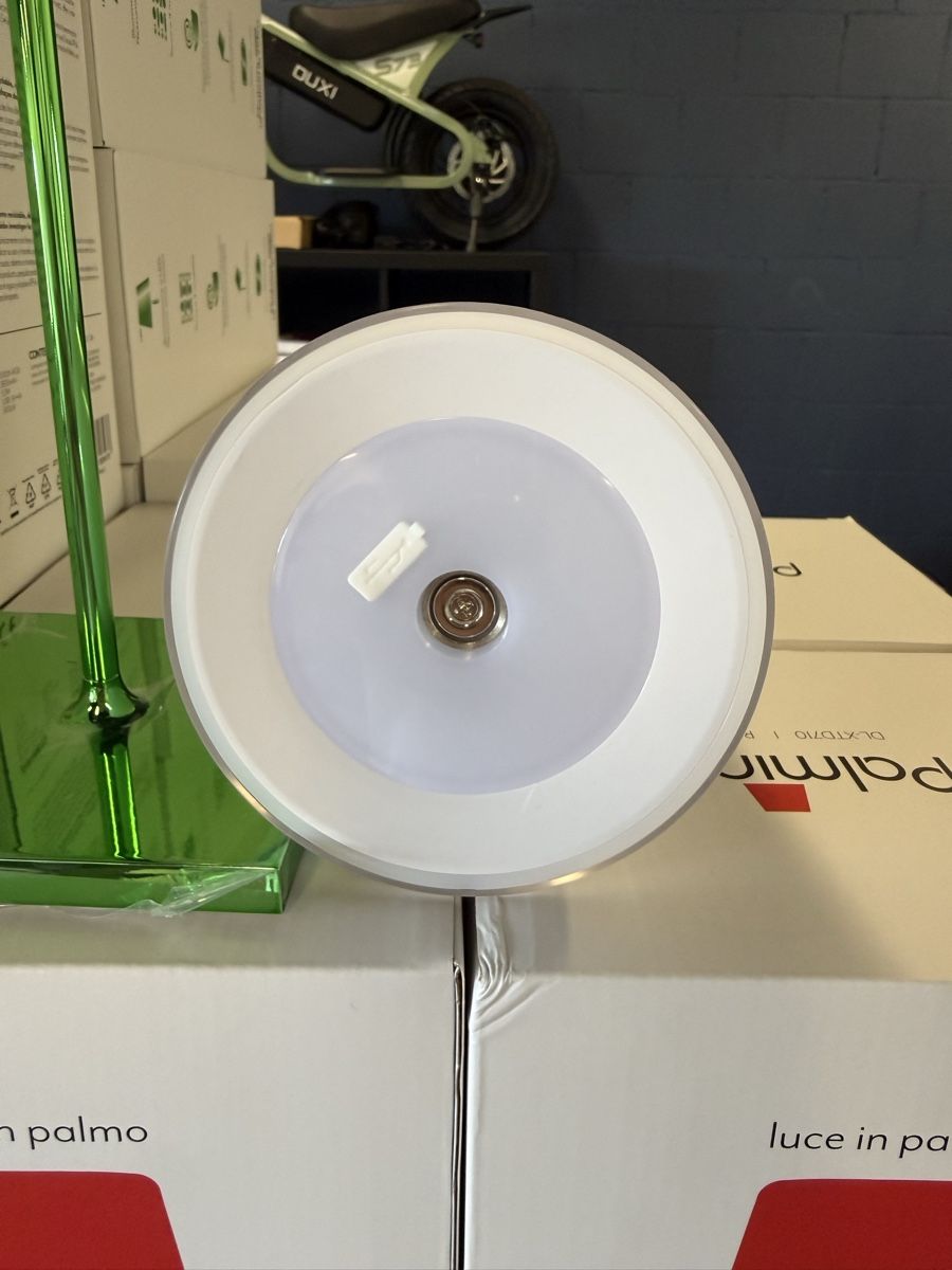 Lampade: Palmina 710 Stehlampe Neu 1 Stück – Nuovo e nell'imballaggio originale da Rothrist venduto da jr_returns 1