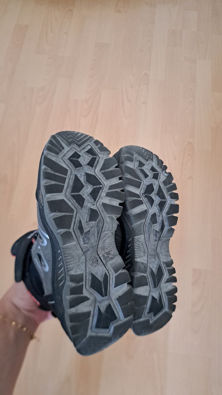 Bench Herrenschuhe: Kids Boots Bench Grey Black Red Size 29 Used – Gebraucht aus Thun von tan_2kvt 3