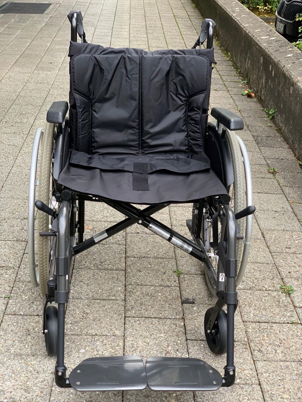 Sedie a rotelle: Adaptiv Rollstuhl Modus 2 CV von Sodimed – Usato da Winkel venduto da andis99