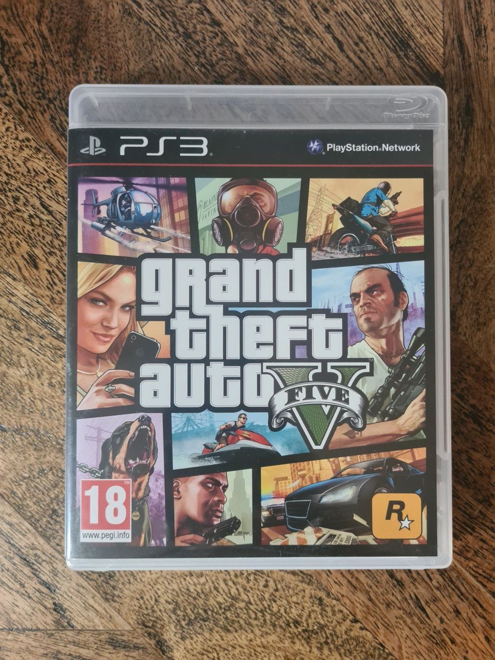 Giochi: Grand Theft Auto 5 Five Sony Playstation 3 PS3 – Usato da Zürich venduto da Wickeddude