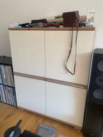 Wohnzimmerschrank