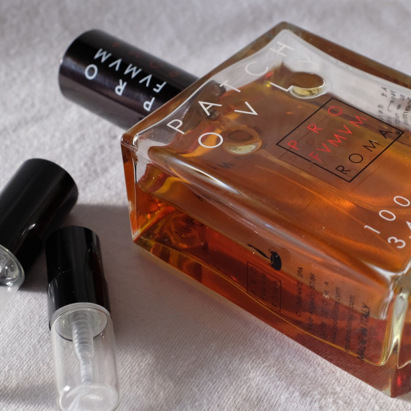 Profumi & Eau de Toilette: 1ml à 10ml - Profumum Roma - Patchouly (Decant) – Usato da Onex venduto da Fragsplit 1