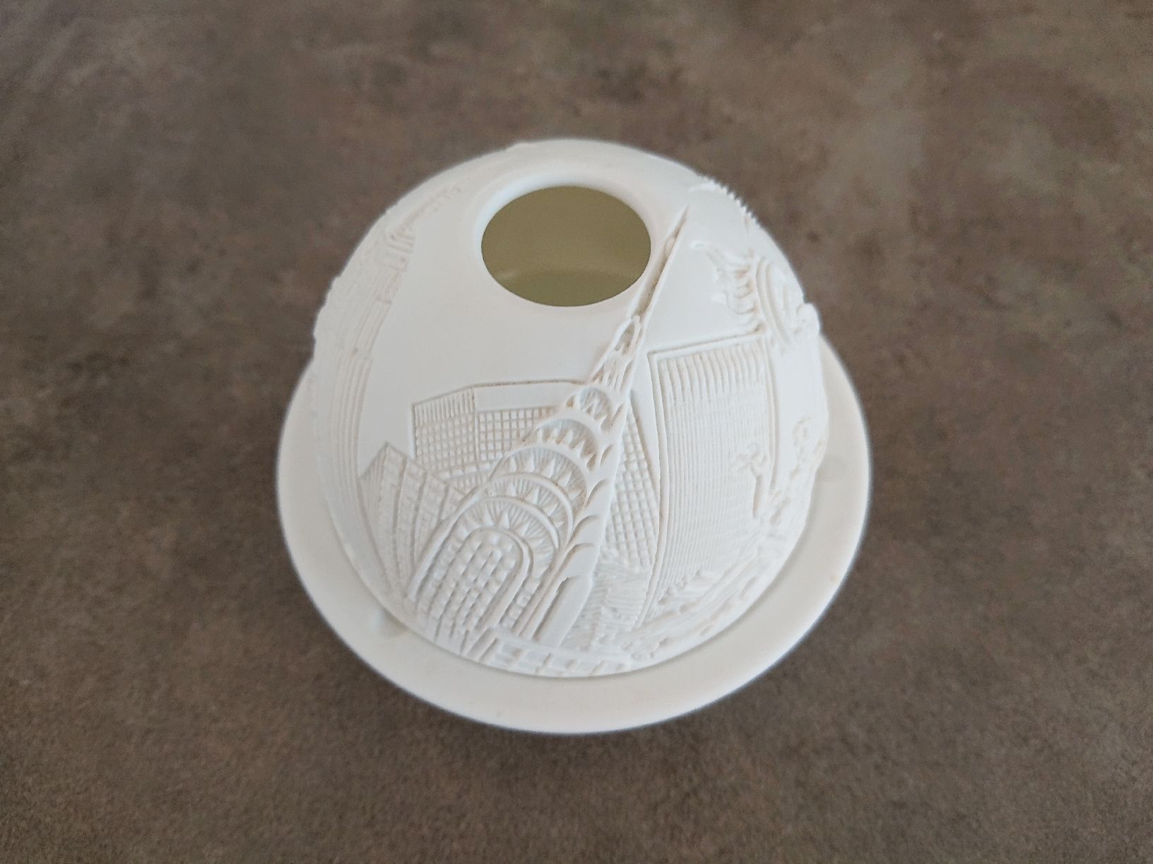 Bernardaud Tutte le decorazioni: Bernardaud Lithophanie New-York – Usato da Lentigny venduto da ti_2020 2