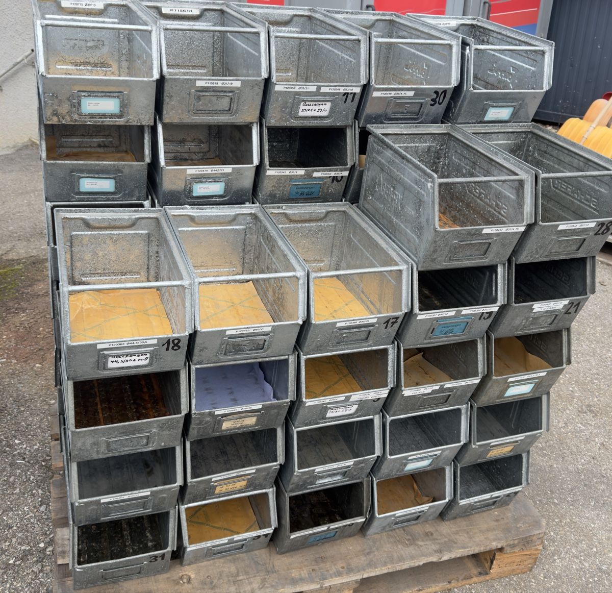Contenitori edile: Bacs métalliques – Usato da Malleray venduto da car_dr85 4