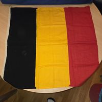 Belgien Flagge schwarz gelb rot mit Ringen gebraucht