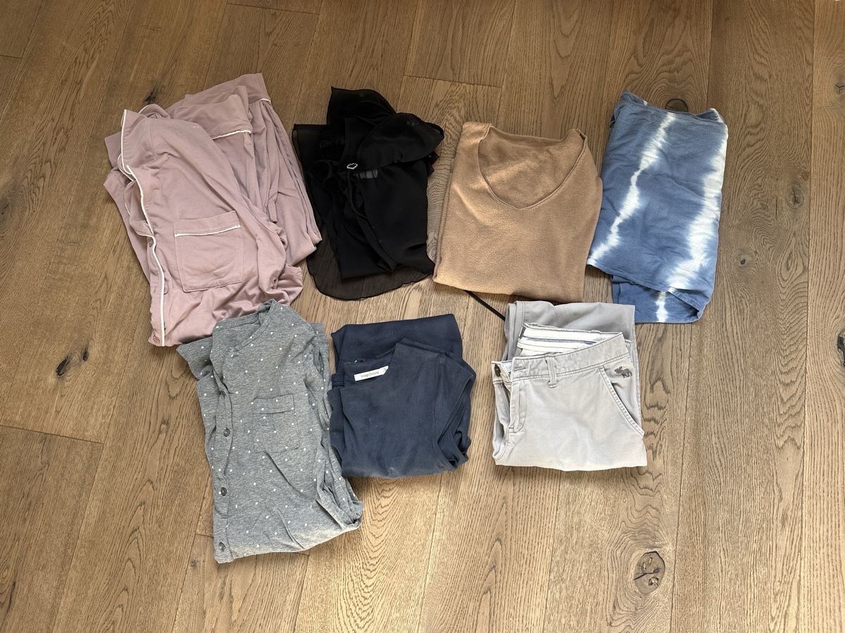 Kleiderpakete: Damen Kleider Paket, Grösse S – Gebraucht aus Seon von Melanie82