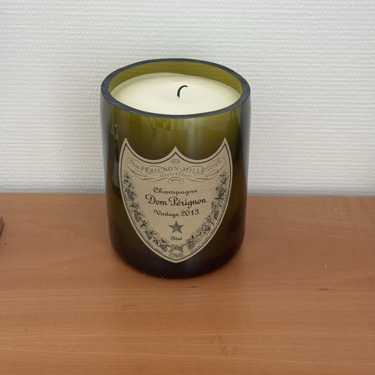Candele: Dom Pérignon Champagne Candle – Usato da Zürich venduto da Fontana101