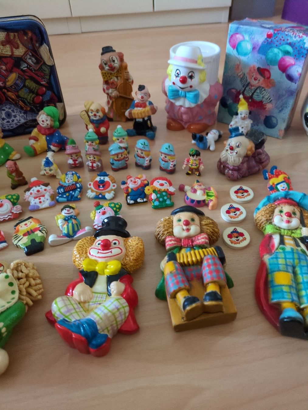 Figuren: Grosse Clownsammlung 🤡 – Gebraucht aus Meilen von Frensch7 4