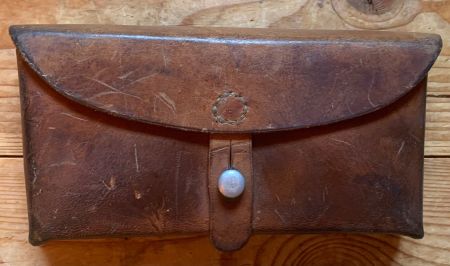 Ledertasche der CH Armee für Stgw 57 Magazin