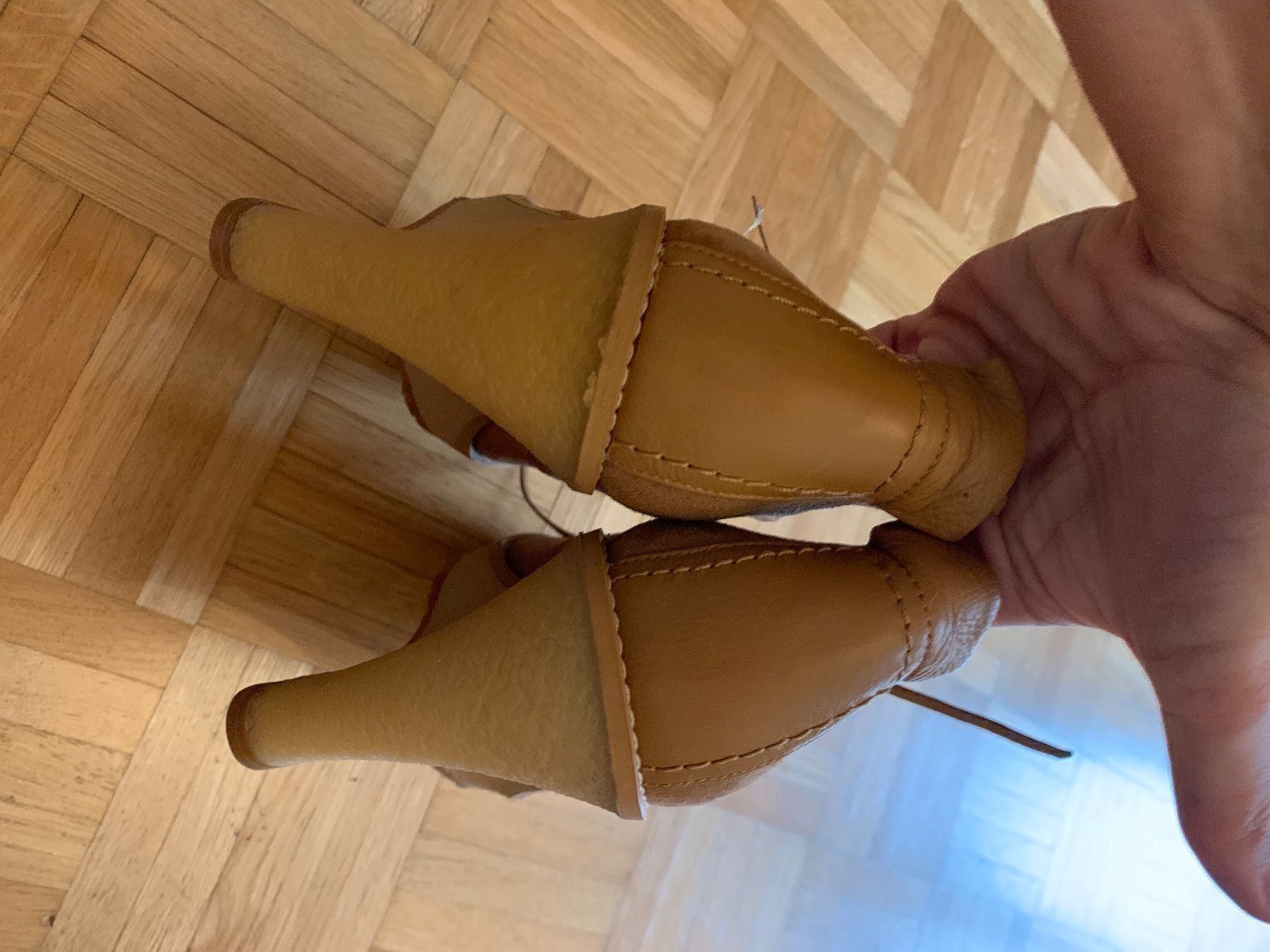 Zara Damenschuhe: Zara suede wedge short boots, size 39, new – Gebraucht aus Zürich von EShopping81 2