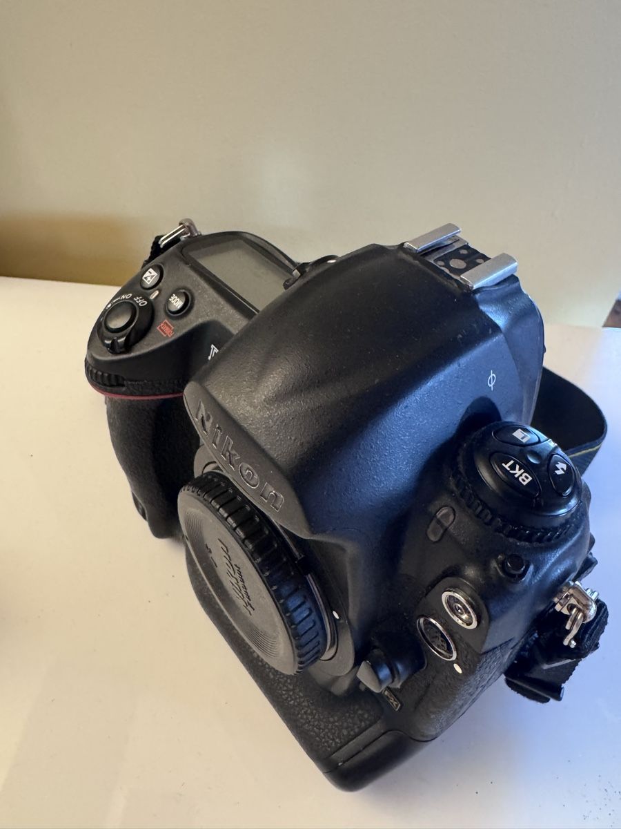 Nikon Fotocamera: Nikon D3 Spiegelreflexkamera – Usato da Männedorf venduto da Schoschel 3