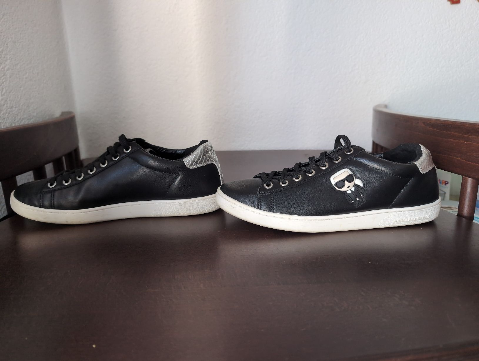 Karl Lagerfeld Damenschuhe: Karl Lagerfeld Sneaker schwarz – Gebraucht aus Busswil BE von MissMuffin 1