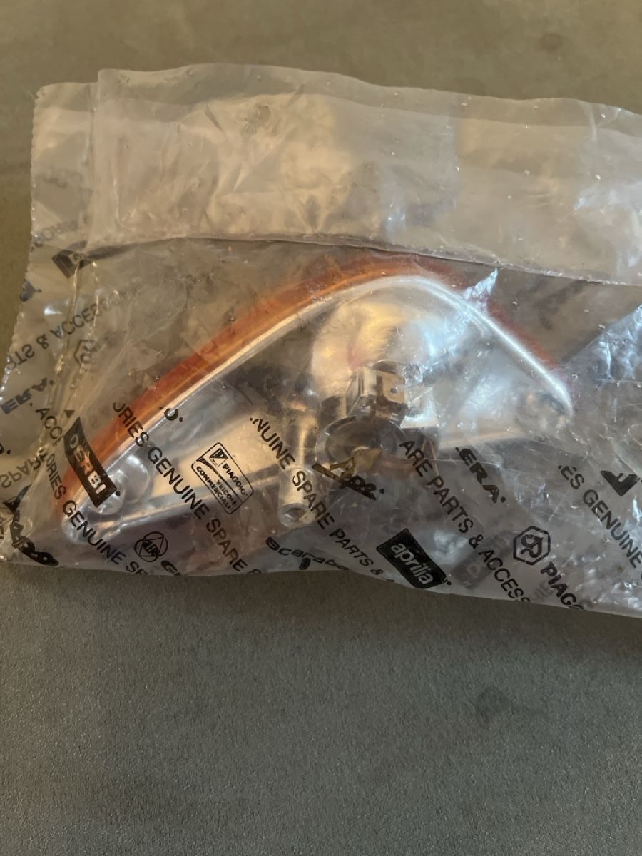 Tutti pezzi di ricambio per scooter: Blinker AP 8212819 – Nuovo e nell'imballaggio originale da Fahrni b. Thun venduto da Bergers_occasionen 2