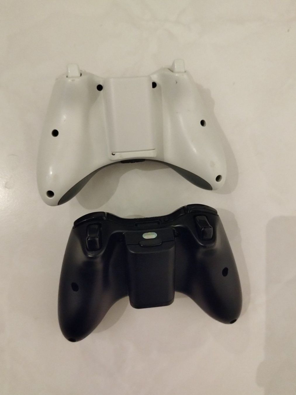 Console: Xbox 360 mit 2 controller – Usato da Sissach venduto da ruminative 2