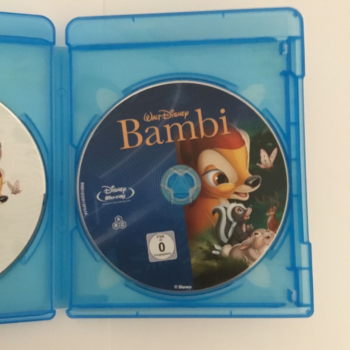 Tutti i DVDs: Bambi Blu Ray + Dvd 2 Disc – Nuovo (secondo la descrizione) da Blauen venduto da berlingo65 2