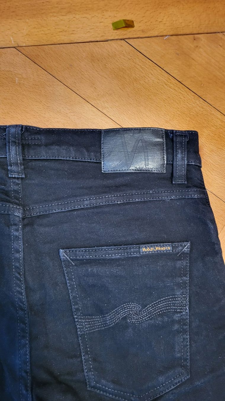 Nudie Jeans: Nudie Jeans black 31/30 – Usato da St. Gallen venduto da Adam101 1
