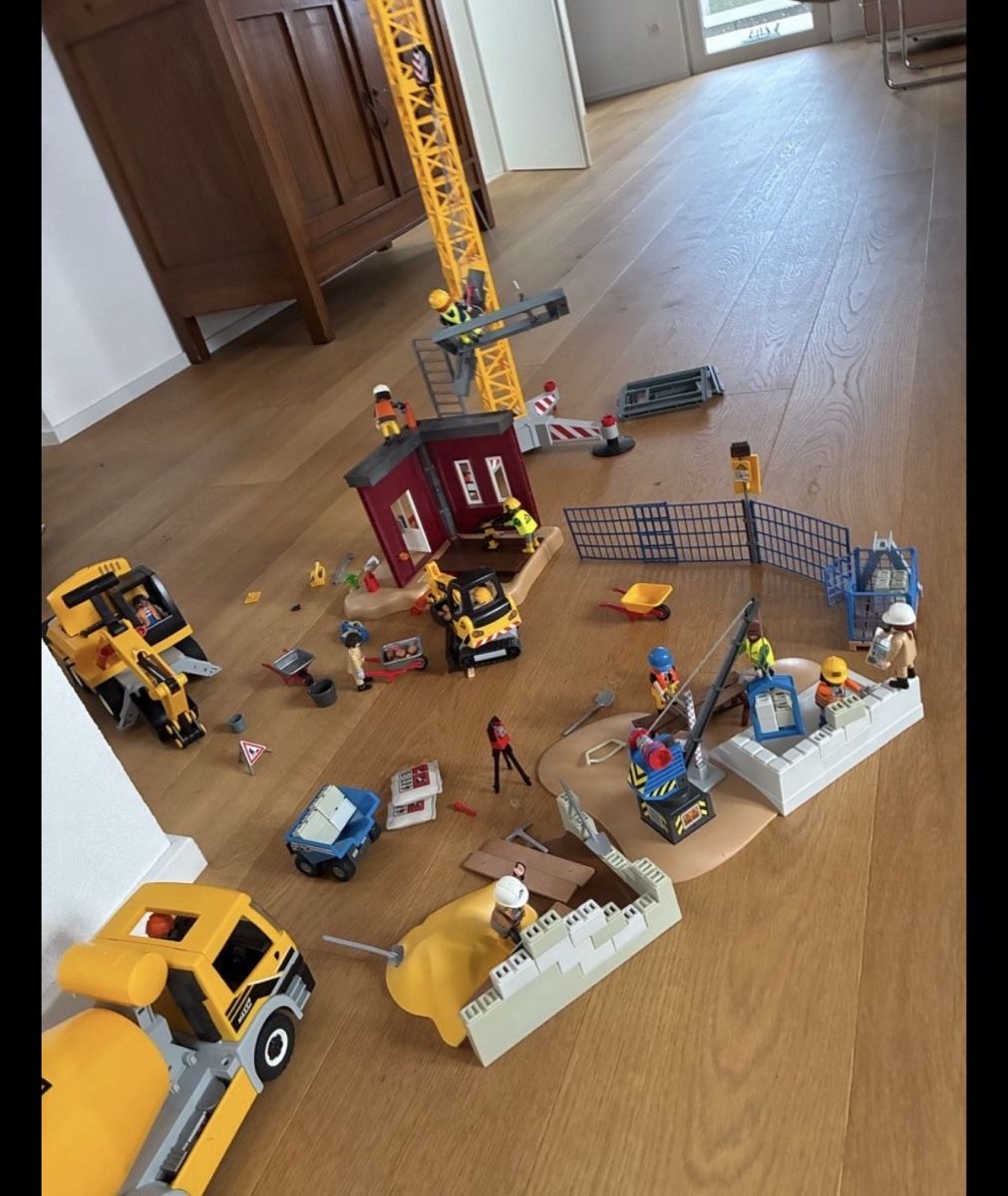 Playmobil Giocattoli: Playmobil Chantier 5323 et accessoires – Usato da Chexbres venduto da edo_j7fp 1
