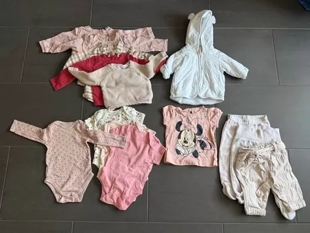 Kleiderpaket Grösse 62/68 – 15 Teile