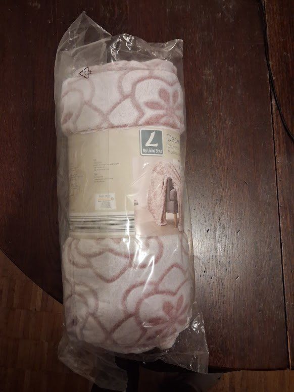 Decken: Couverture douce – Neu und originalverpackt aus Genève von Bell-47
