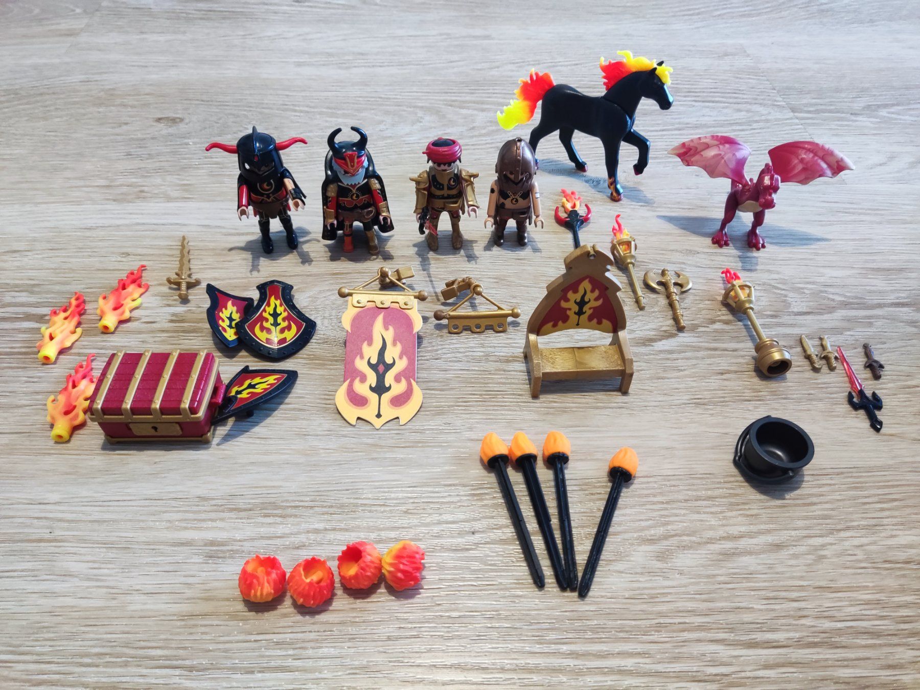 Playmobil Giocattoli: Playmobil Burnham Raiders Burg – Usato da Seuzach venduto da nikbru 4