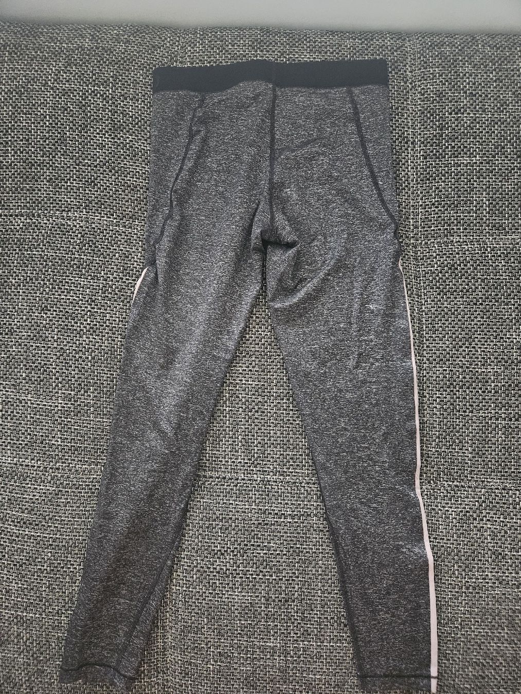 Nike Leggings: Nike Pro Hypercool Leggings grau Gr.L – Gebraucht aus Muri AG von Corina99 2