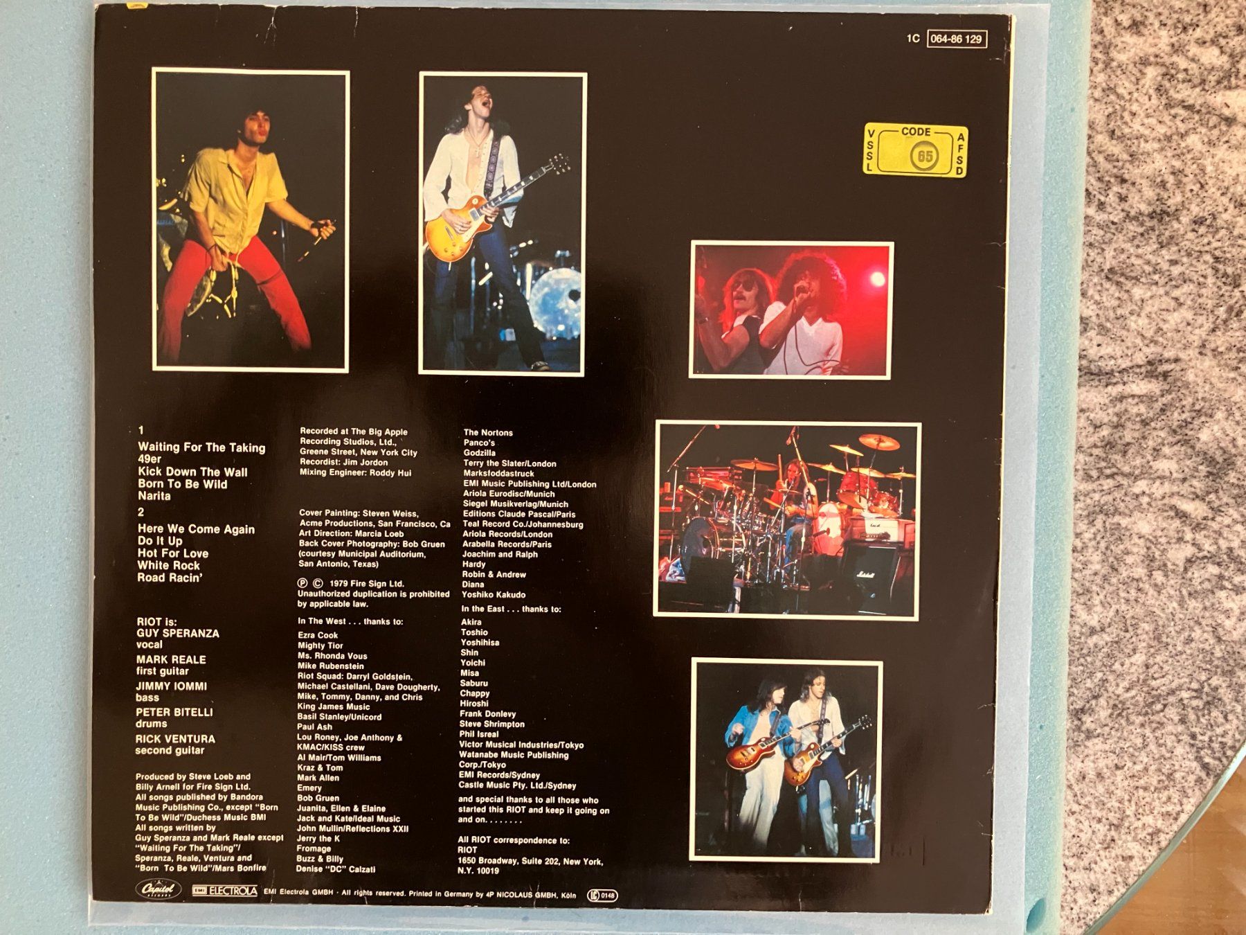 Schallplatten: Riot – Gebraucht aus Aarwangen von Jukebox3 2