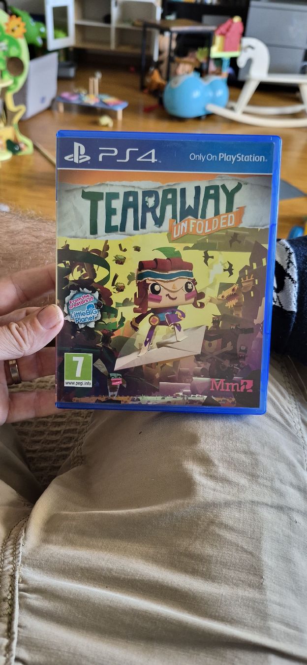Sony Giochi: Jeu PS4 Tearaway Unfolded complet – Nuovo (secondo la descrizione) da Gland venduto da JeromeR.