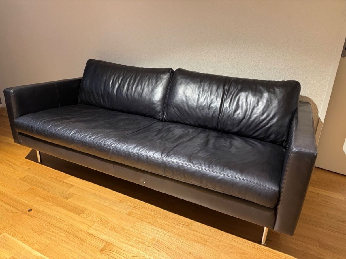 Divani: Designer 2.5-Sitzer Ledersofa Schwarz mit Chromfüssen – Usato da Zürich venduto da jac_7g6c 3
