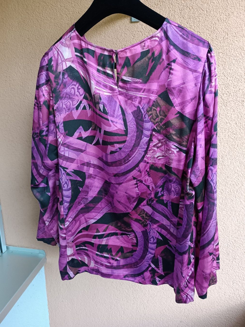 Top: Seiden Langarmtop violett schwarz – Nuovo (secondo la descrizione) da Horn venduto da sonjamenzi 1