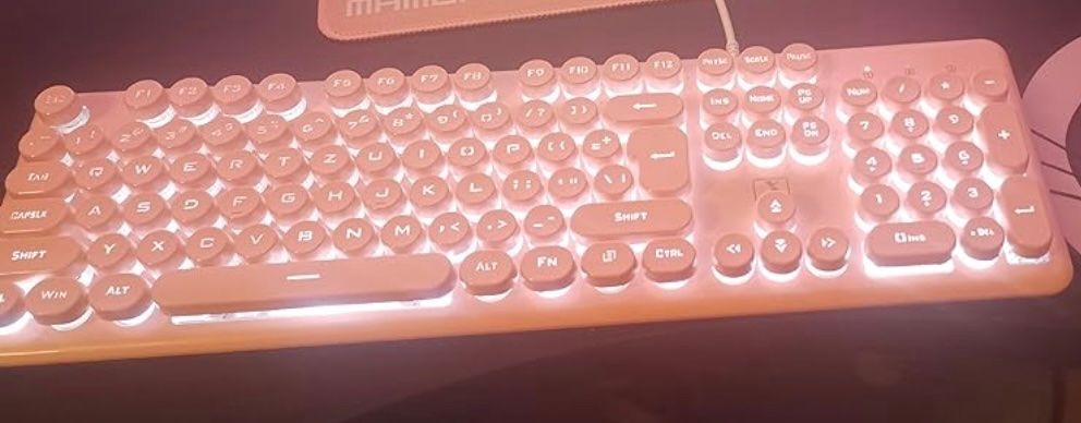Tastaturen: K620 Wired Gaming-Tastatur rosa – Neu (gemäss Beschreibung) aus Basel von Seifehuesli 6