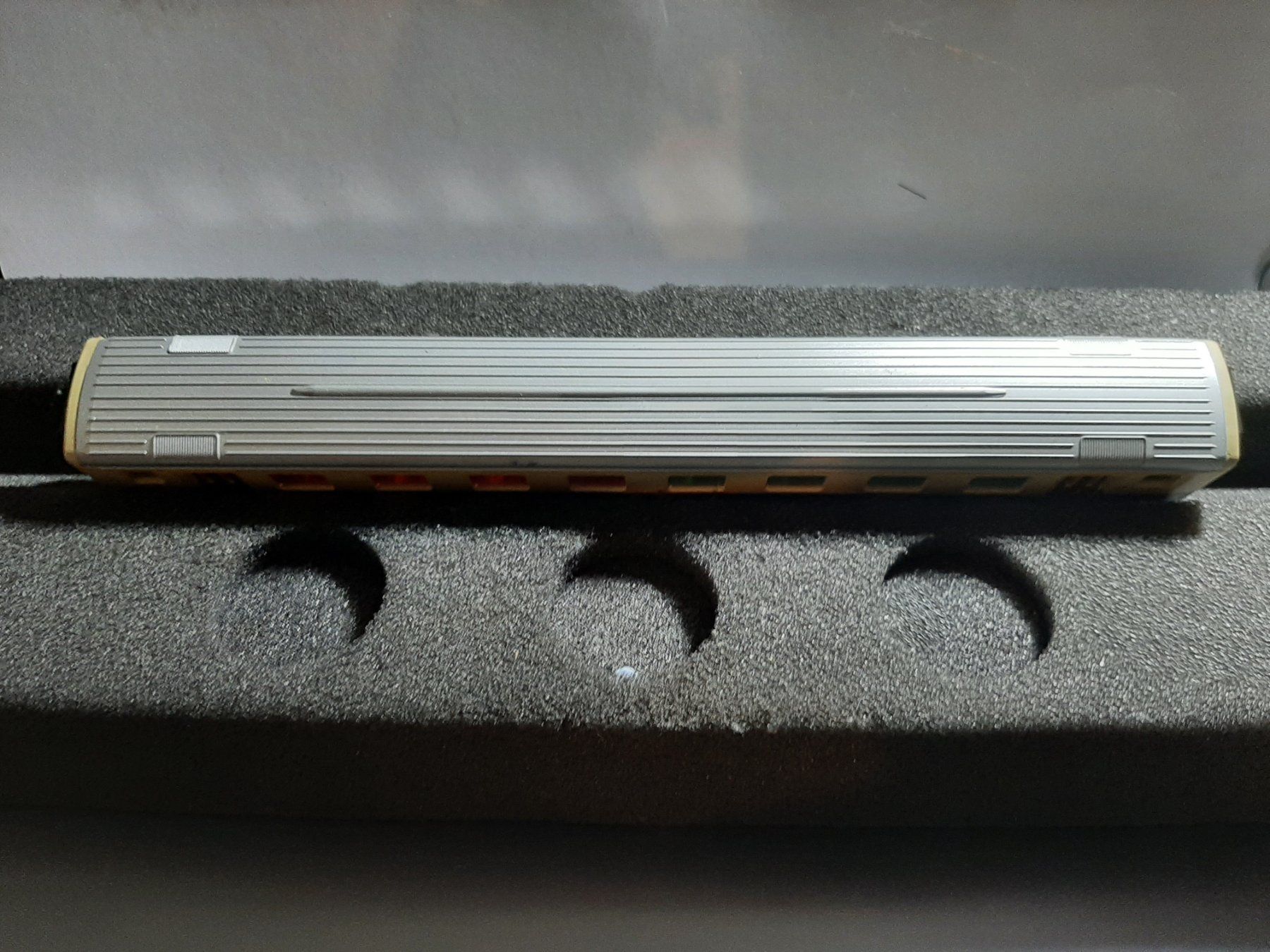 Roco Modellini di ferrovie: ROCO BLS 50 63 18-33 812-2 1CL – Usato da Avully venduto da RIVALIS 3