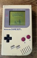 Nintendo Game Boy Classic (DMG-01) + Pokémon Blaue Edition