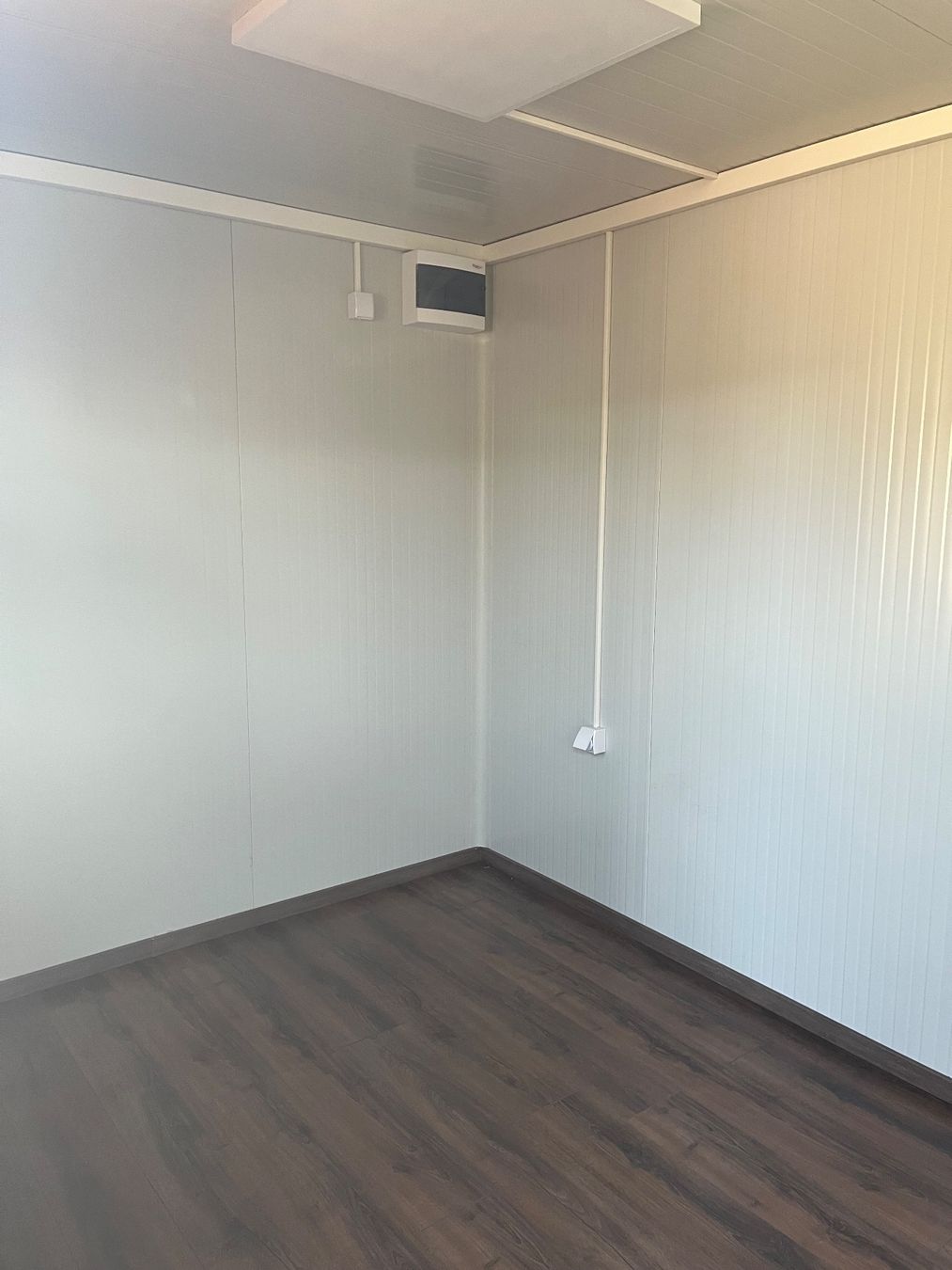 Baucontainer: Bürocontainer / Hofladen / Baucontainer 6m – Neu (gemäss Beschreibung) aus Oftringen von Britta 4