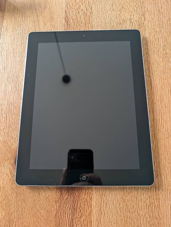 Tablet PC: Apple Ipad 2 16 GB – Usato da Spiez venduto da Tomweader 1