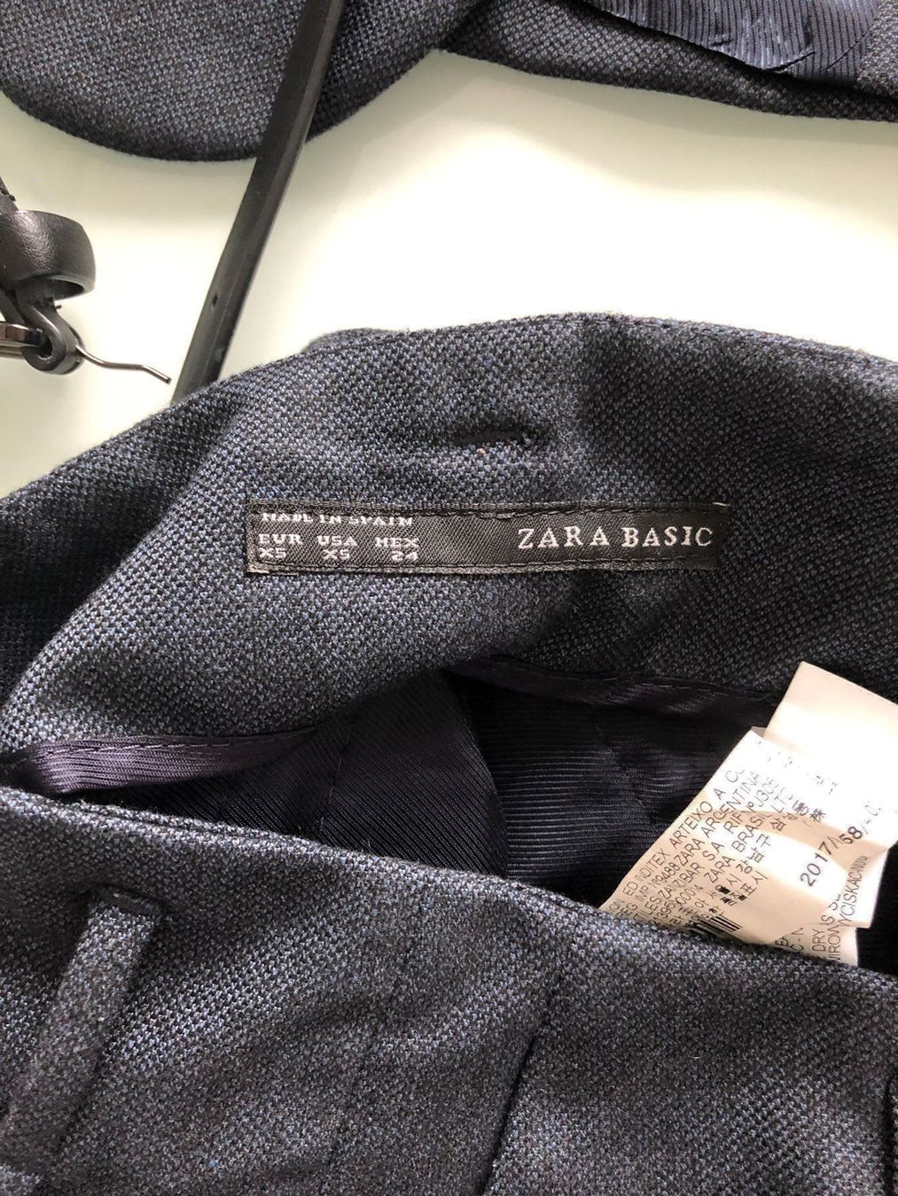 Costumi: Kostüm mit  hübsche Hosen – Nuovo e nell'imballaggio originale da Adliswil venduto da Jessik0 7
