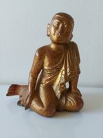 sitzender Mönch aus Burma   Holz geschnitzt  19. Jahrhundert