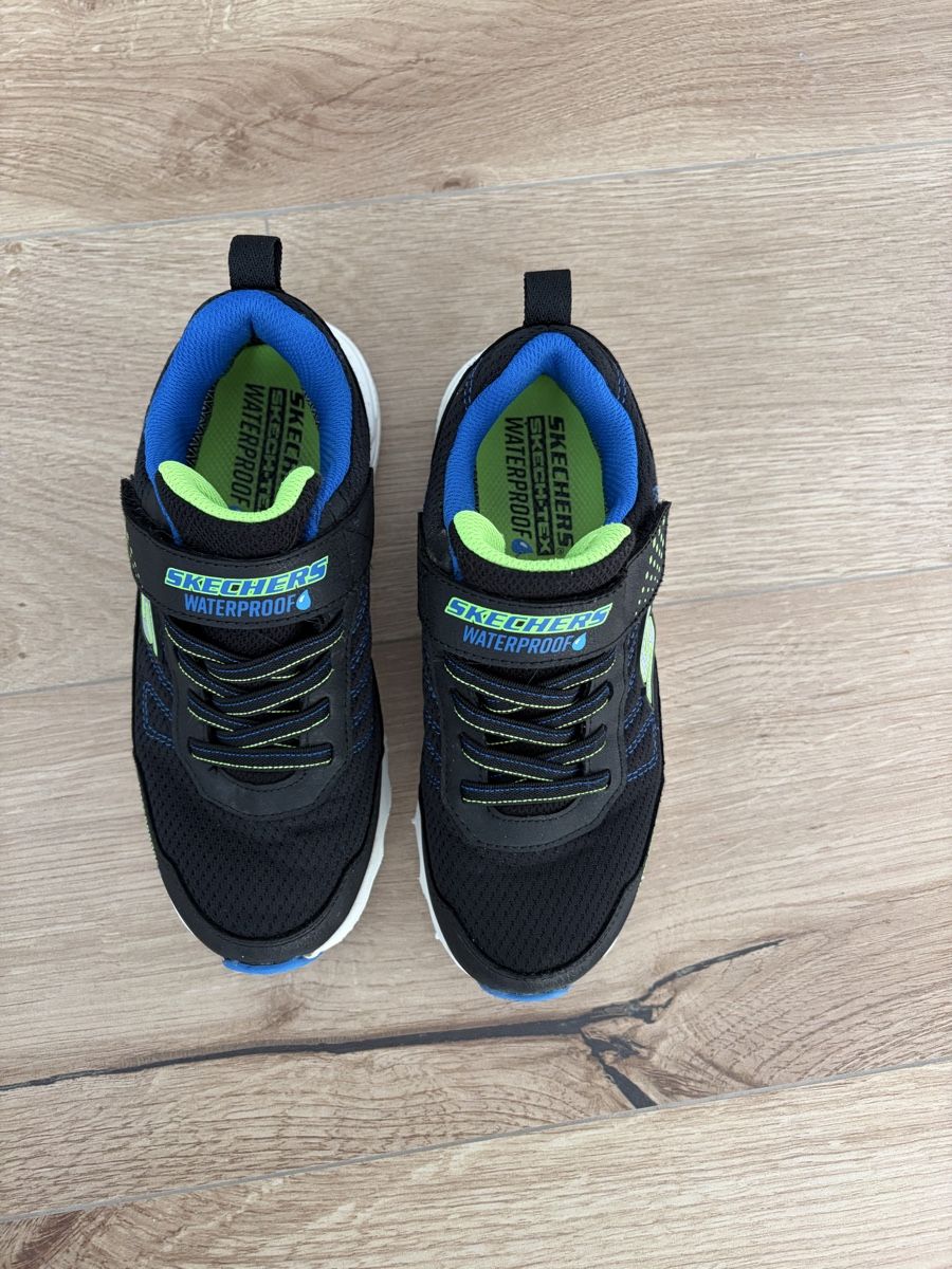 Skechers Schuhe für Jungen: Skechers waterproof – Gebraucht aus Laupen ZH von Elti2017 1