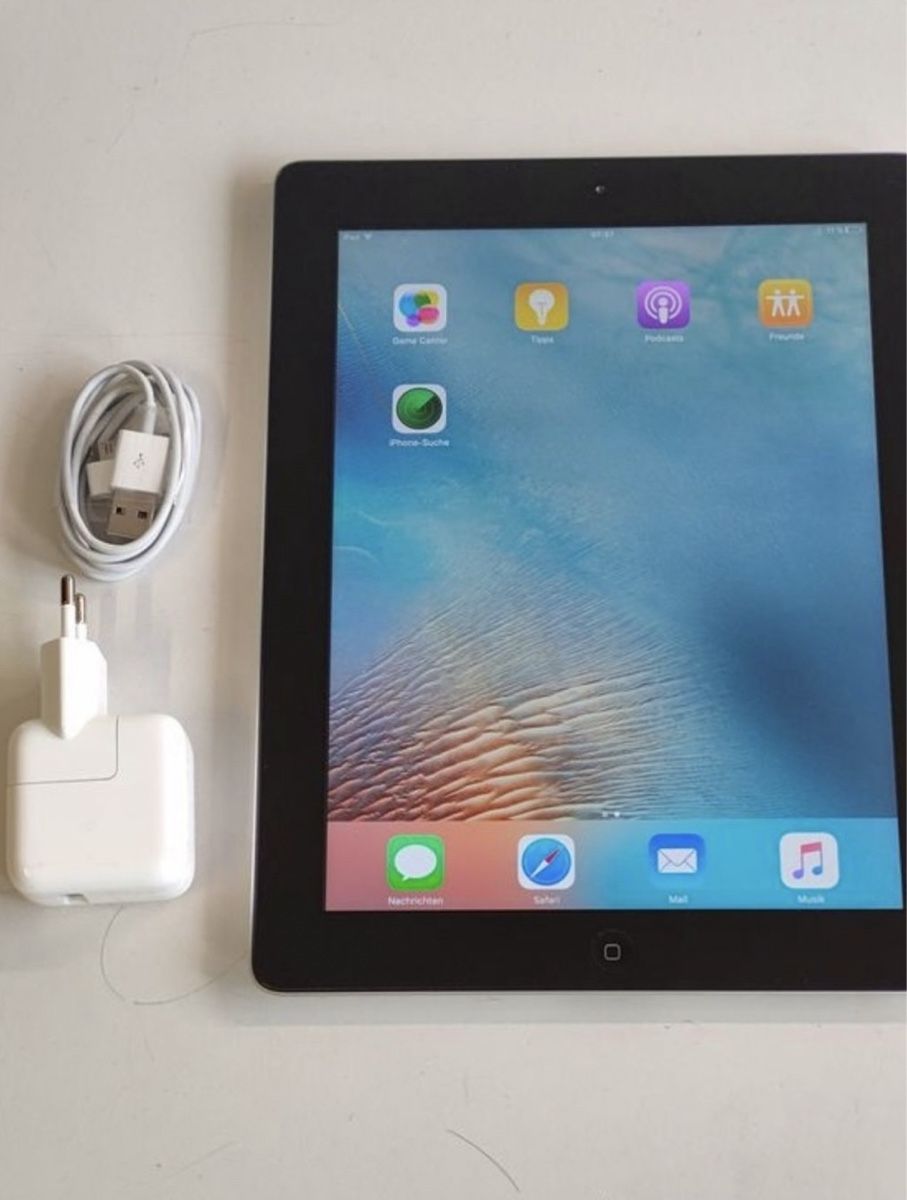 Apple Tablet PC: iPad 3 WiFi 64GB – Usato da Delémont venduto da Emi-98