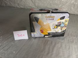 POKEMON-KOFFER-25JAHRE JUB.-2021-DE