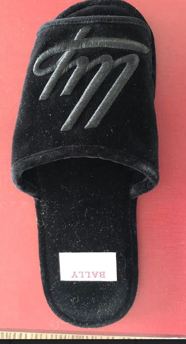 Bally Damenschuhe: Bally Bestickte Slipper LogoStickerei 37 – Neu und originalverpackt aus Volketswil von praxis12