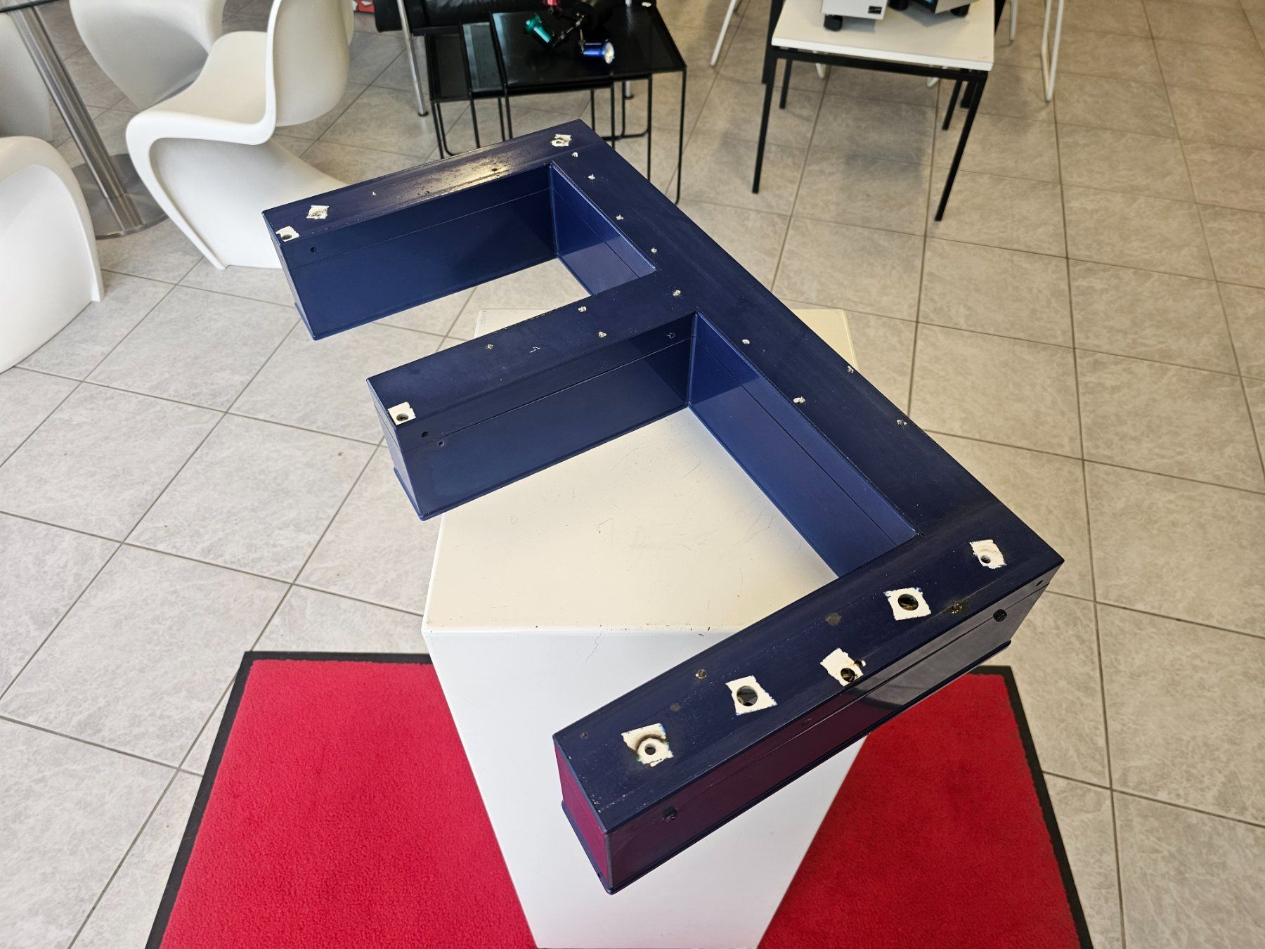 Lampen: E Leuchtbuchstabe Lightbox Leuchtreklame mit LED 2/2 – Gebraucht aus Nottwil von Wondewa-Shop 2