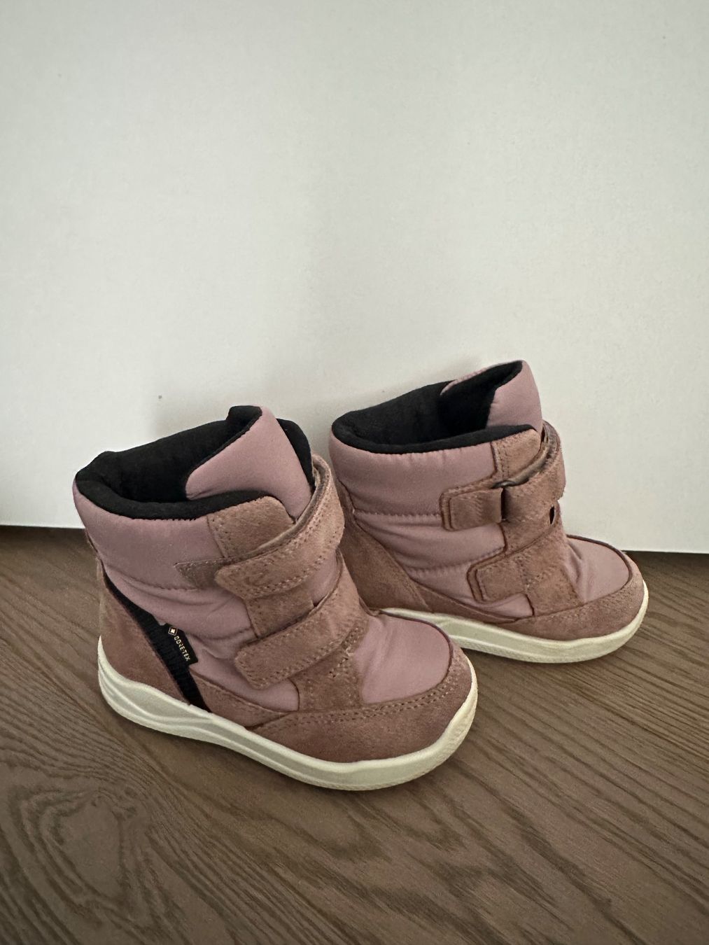 Ecco Schuhe für Mädchen: Winterschuhe von Ecco – Gebraucht aus Immensee von bma_l92z