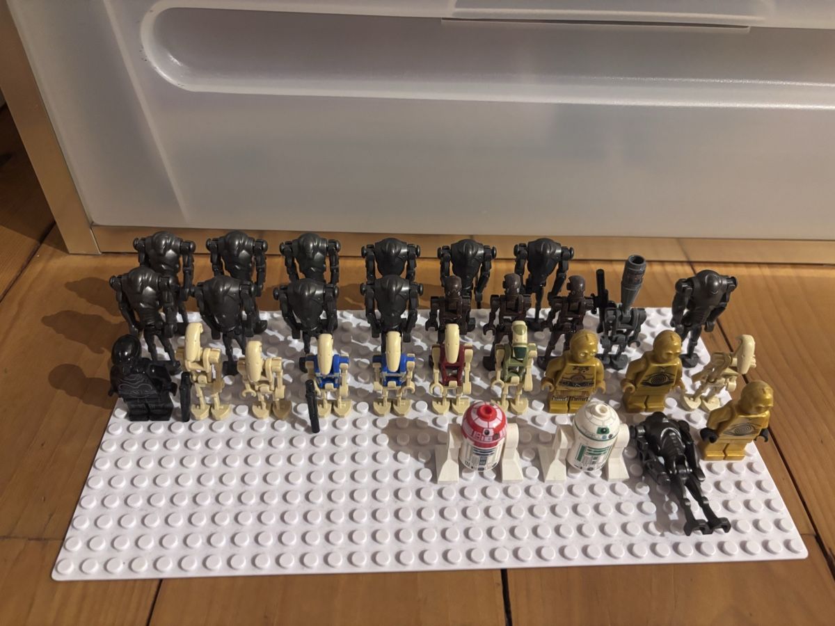 Star Wars Figurines: 29 lego Star wars Droiden – D'occasion à Oberwil BL par Bmilch