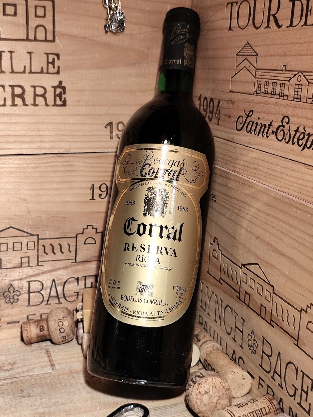 Rioja Vino: 1983 Rioja Reserva, Bodega Corral – Nuovo e nell'imballaggio originale da Büsserach venduto da Vintage-vins