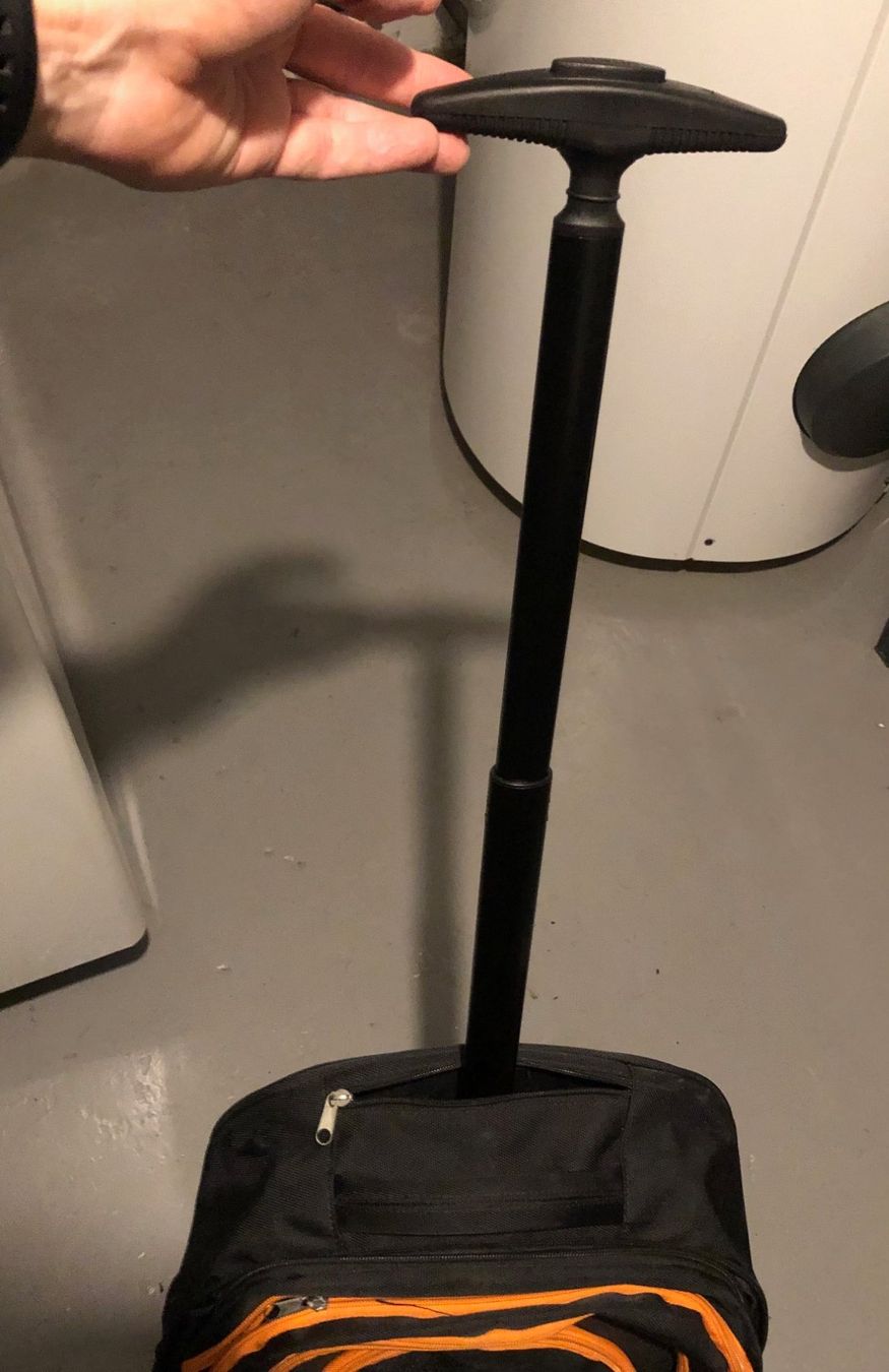 Valigie: Rolltasche schwarz/orange – Usato da Buchs SG venduto da Handyman77 6