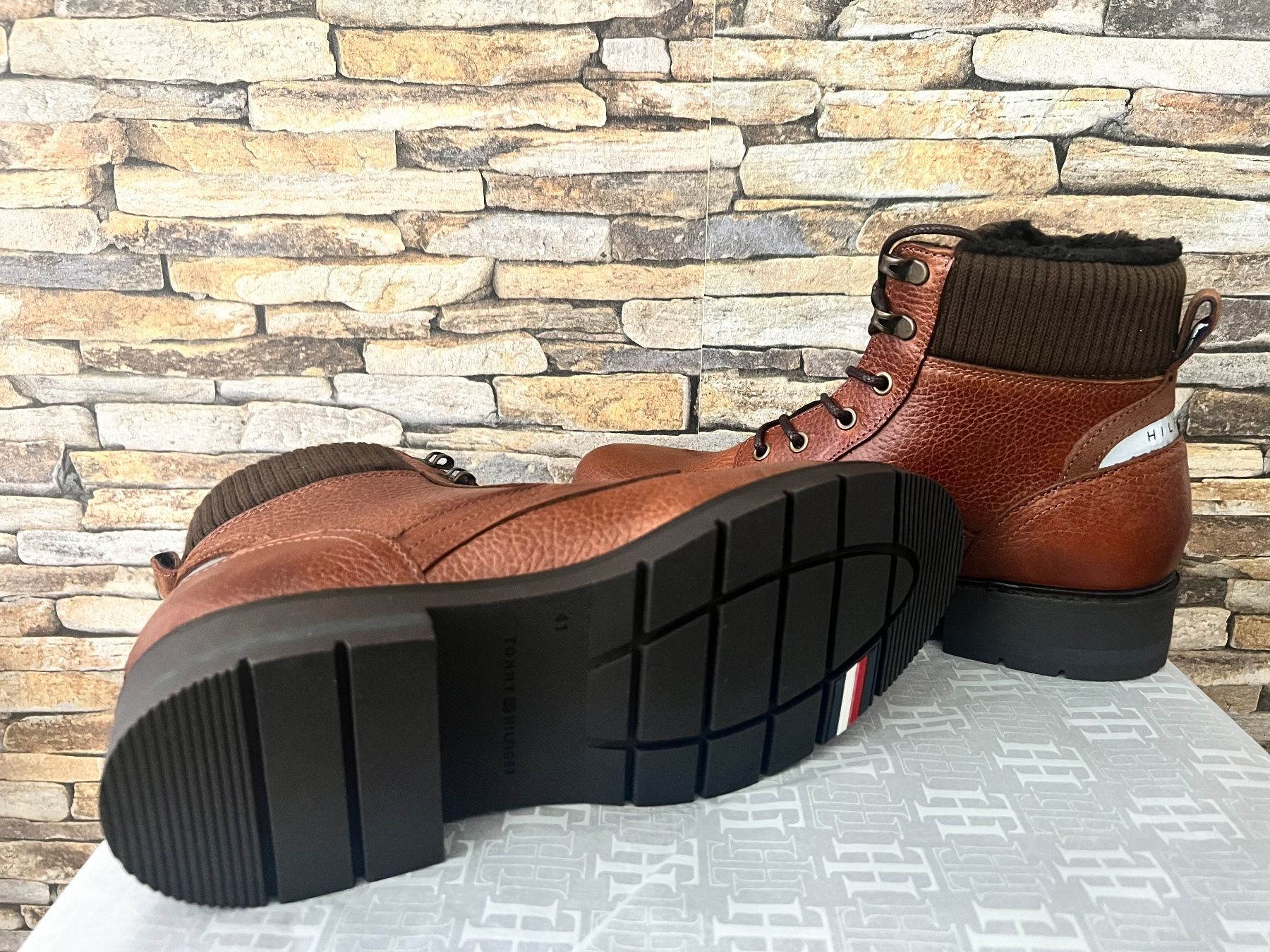 Tommy Hilfiger Scarpe da uomo: Tommy Hilfiger Warm Corporate Gr. 41 – Nuovo e nell'imballaggio originale da Bern venduto da No1e 5