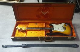 Superbe Guitare Electrique Fender Stratocaster CS