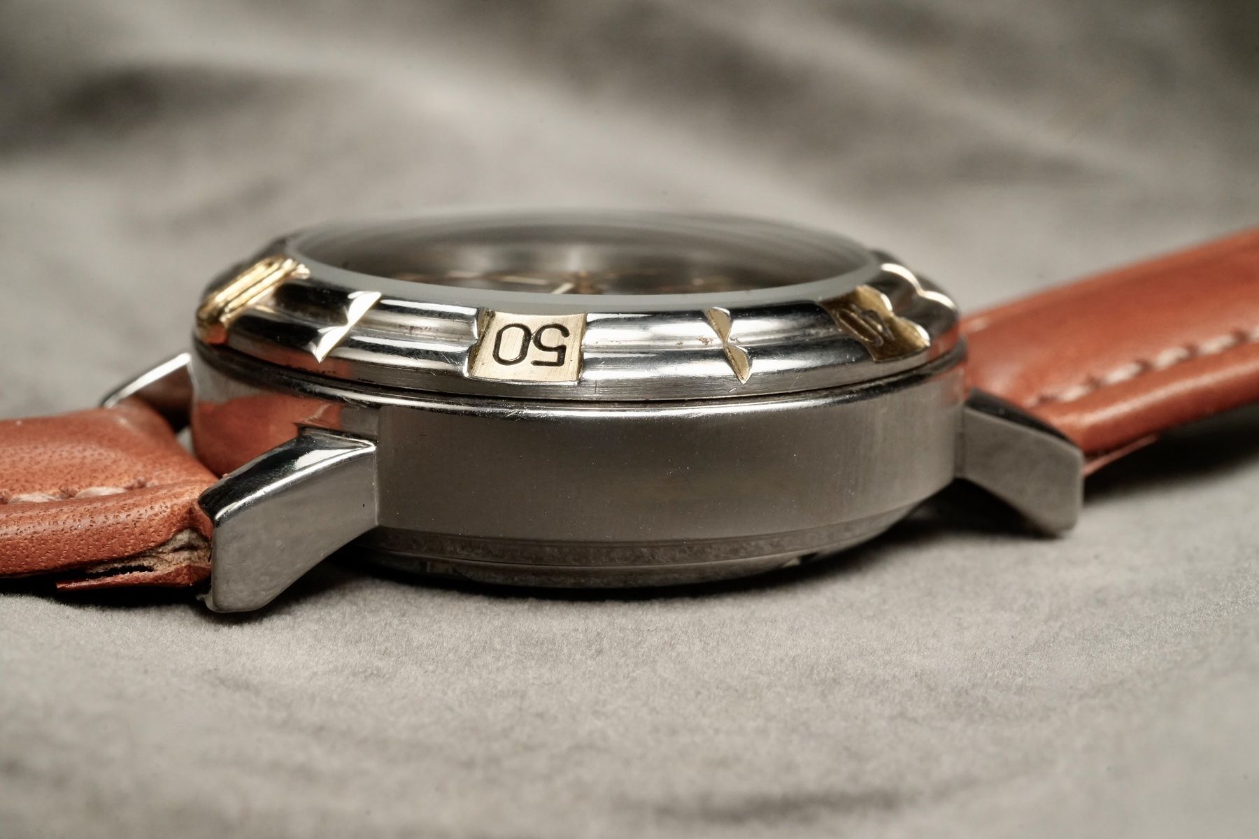 Universal Genève Uhren: Universal Genève - Compax Automatic Ref. 698.410 Chrono – Gebraucht aus Morcote von chronoservice 8