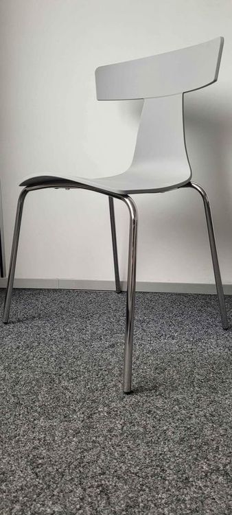 Plank Stühle: 4 Chaises "REMO" Designer Konstantin Grcic – Gebraucht aus Biel/Bienne von Ugo000